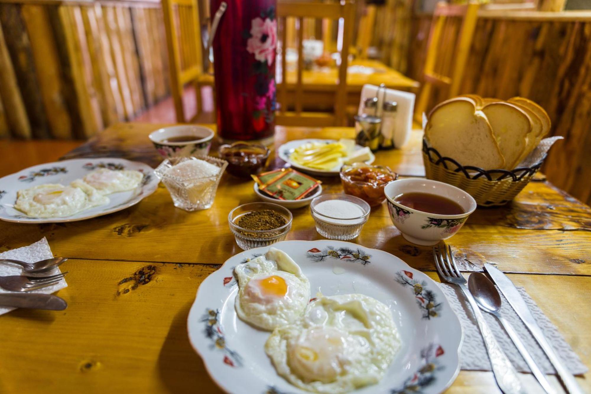 Arista Yurt Camp Hotel Karakol Exterior foto